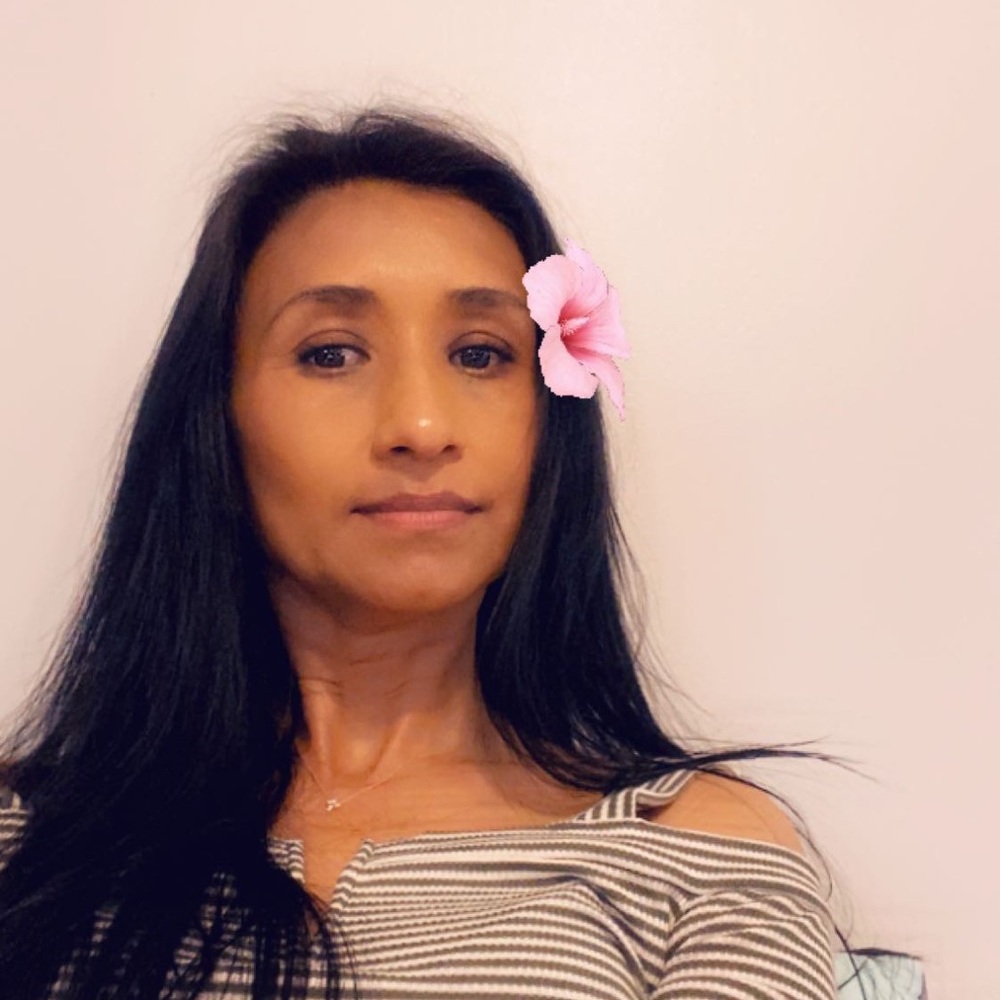 Meet your Posher, Veronica